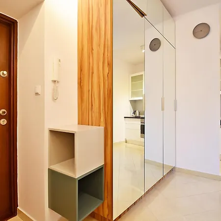 Διαμέρισμα View - 63m2, Location, Workspace - By Rentujemy *